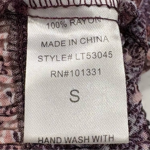 Charlotte Russe Smocked Boho Gypsy Womens Crop Top Bell Sleeves Purples sz Small - Picture 10 of 10